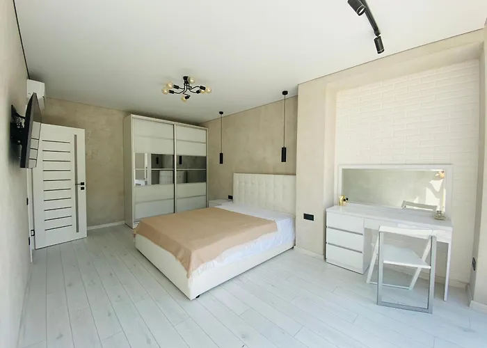 Apartment золотий бугаз корп5 апарт3